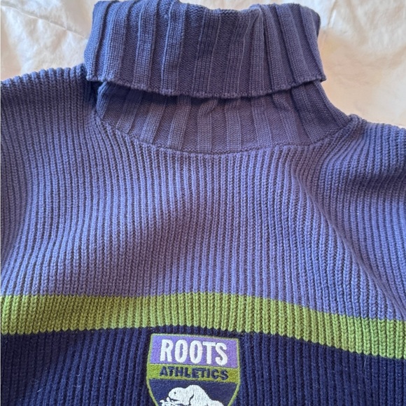 🍁 Vintage Warm and Cozy ROOTS Sweater- Size Ladies Large 🍁 - Picture 12 of 16